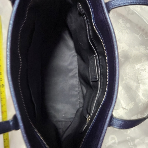 Coach #F16224 Midnight Blue Leather Tote - Picture 12 of 15